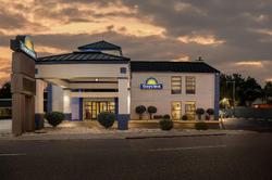 Days Inn by Wyndham Salem