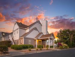 MainStay Suites St Louis - Galleria