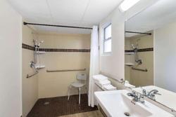 Super 8 by Wyndham Bradenton Sarasota Area