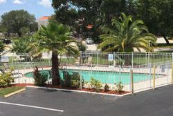 Days Inn by Wyndham Bradenton I-75