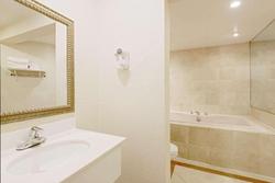 Super 8 by Wyndham Sturbridge