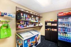 La Quinta Inn & Suites Springfield Airport Plaza