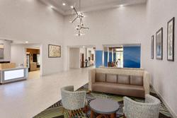 Holiday Inn Express Hotel & Suites Searcy