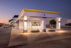 Days Inn by Wyndham Salina South