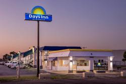 Days Inn by Wyndham Salina South