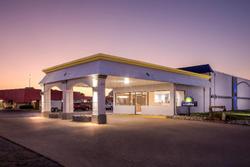 Days Inn by Wyndham Salina South