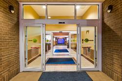 Holiday Inn Express & Suites Salina
