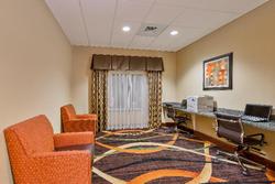 Holiday Inn Express & Suites Salina