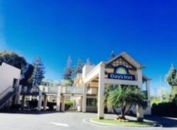Days Inn by Wyndham Redwood City