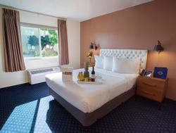 Hotel Focus SFO