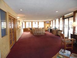 El Sendero Inn