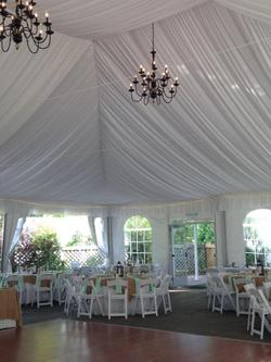 Publick House Historic Inn
