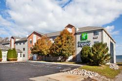 Holiday Inn Express St. Ignace-Lake Front