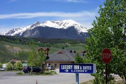 Luxury Inn and Suites