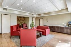 Red Roof Inn & Suites Statesboro - University