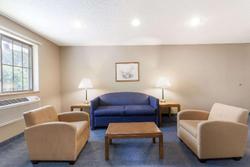 Super 8 by Wyndham Stroudsburg
