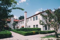 Wakulla Springs Lodge