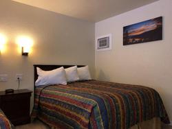 Cedar Inn and Suites