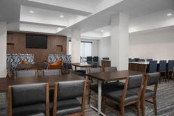 Holiday Inn Express Alexandria - Fort Belvoir