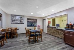 Super 8 by Wyndham Abingdon VA