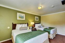 Travelers Inn Williams