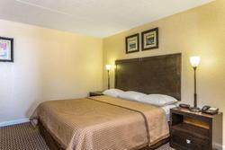 Travelodge by Wyndham Stes Virginia Beach Oceanfrt