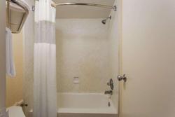 Travelodge by Wyndham Stes Virginia Beach Oceanfrt