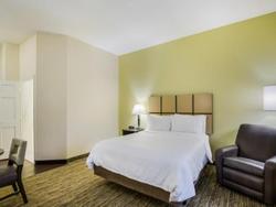 Candlewood Suites Virginia Beach/Norfolk