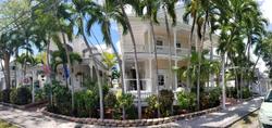 The Palms Hotel