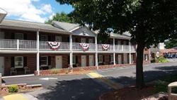 Inn At Cemetery Hill