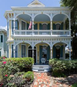 Coppersmith Inn Bed and Breakfast