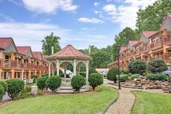 Super 8 by Wyndham Downtown Gatlinburg Conv Center