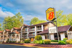 Super 8 by Wyndham Downtown Gatlinburg Conv Center