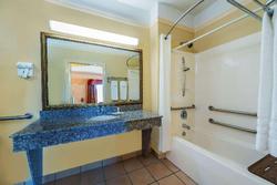 Super 8 by Wyndham Greenville