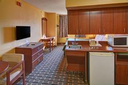 HomeTown Inn & Suites