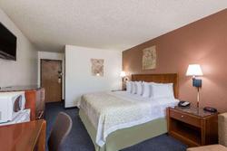 Days Inn by Wyndham Greenfield