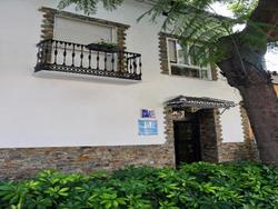 Hostal El Nogal