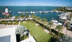 Faro Blanco Resort & Yacht Club Marathon, Curio