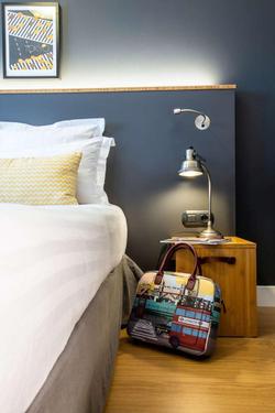 Best Western Plus Suitcase Paris La Defense
