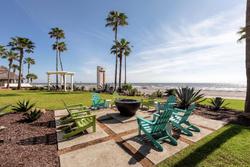 DoubleTree by Hilton Galveston, TX