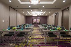 DoubleTree by Hilton Winston Salem - University