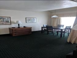 Hawthorn Suites By Wyndham Green Bay