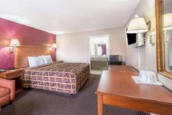 Days Inn San An Splashtown/ATT