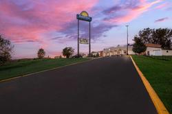 Days Inn by Wyndham Newton