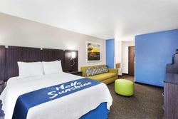 Days Inn & Suites by Wyndham East Flagstaff