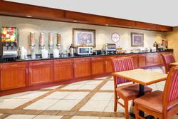 Howard Johnson by Wyndham Evansville East