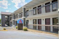 Motel 6 Knoxville, TN - East