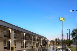 Super 8 by Wyndham Perry GA