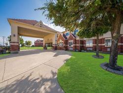 Econo Lodge Inn & Suites