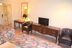 Merced inn & suites